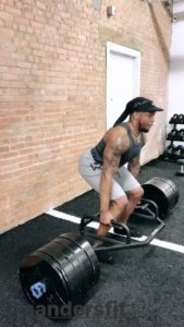 Derrick Henry of the Tennessee Titans doing hex bar deadlifts